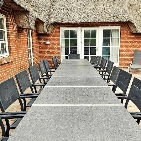 18 Person In Holiday home