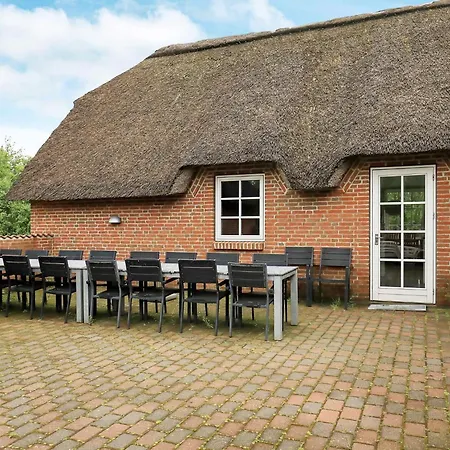 Ferienhaus 18 Person In Ulfborg