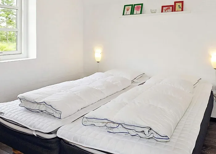 18 Person In Holiday home *