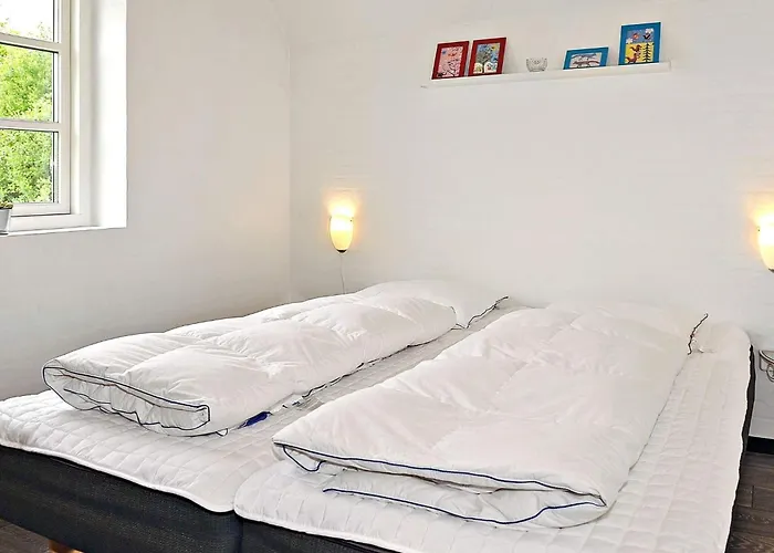 18 Person In Holiday home *